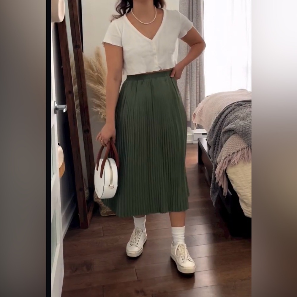 Sage Green Pleated Skirt - Picture 2 of 9